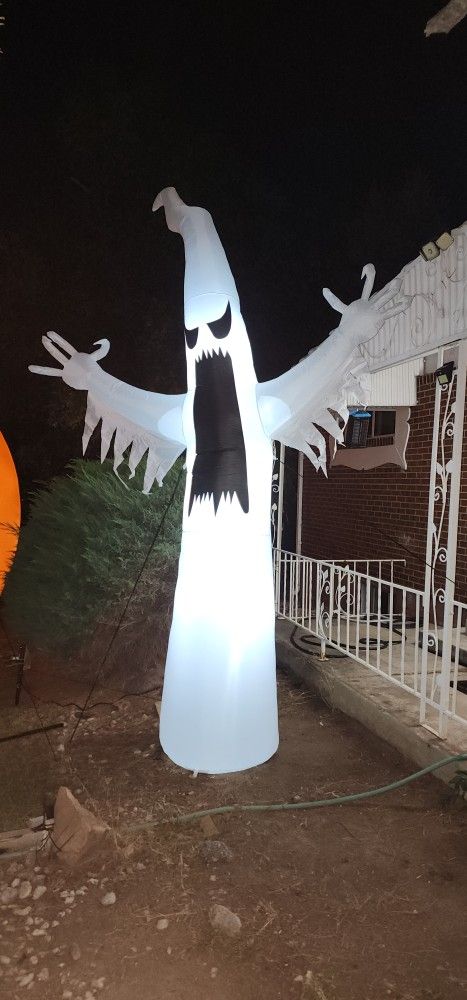 15ft Inflatable Ghost