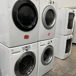 Kenmore Front Load Set Washer And dryer Electric In Excellent Condition 