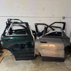 OEM Luxury Car Doors – BMW, Range Rover, Porsche – Shelf Cleaning