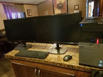 2 24 inch LG monitors with dual monitor stand