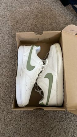 Nike men’s 9.5