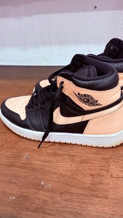 Nike Air Jordan 1 Retro High OG "Crimson Tint"
