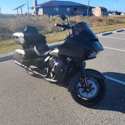 2021 HARLEY DAVIDSON ROADGLIDE LIMITED 