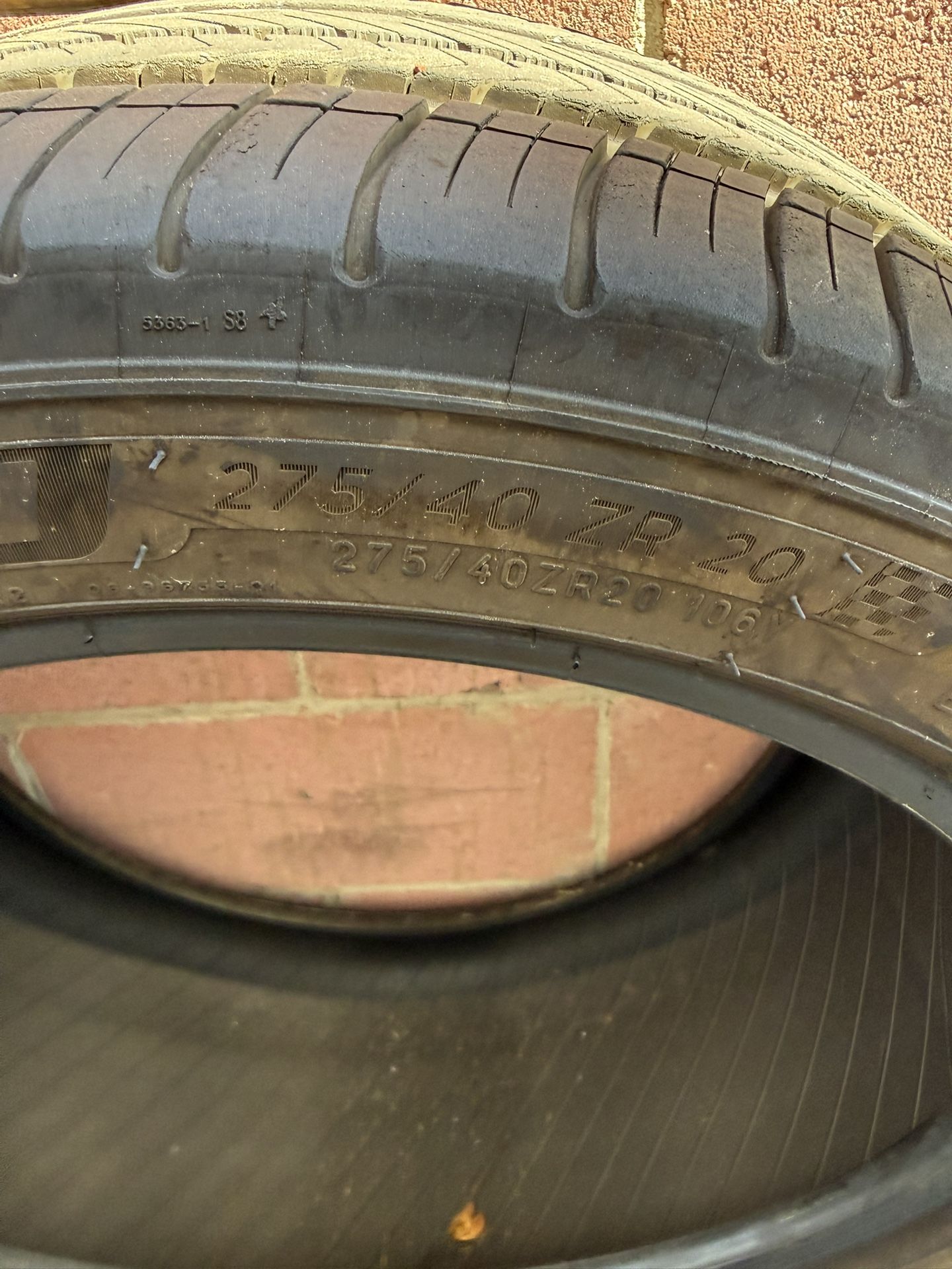 275/40/20 Michelin