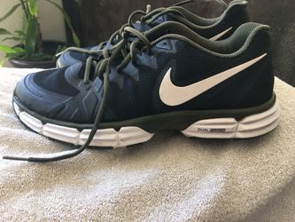 10 Men Nike shoes