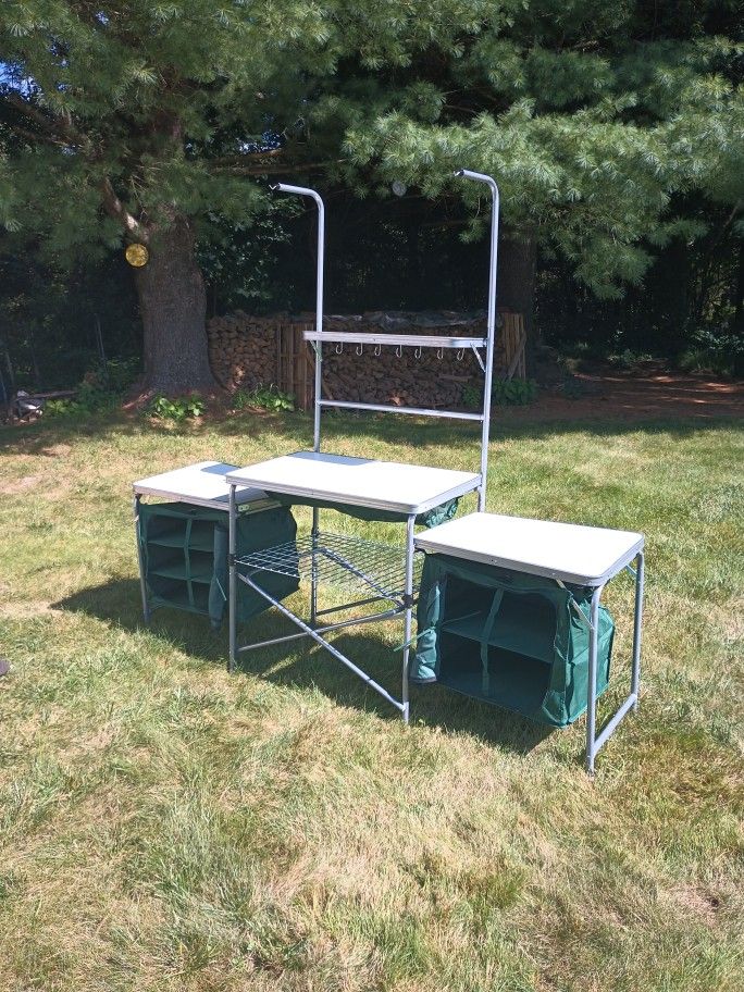 Camp Kitchen