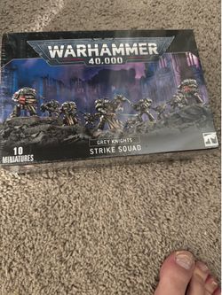 Warhammer 40k strike squad