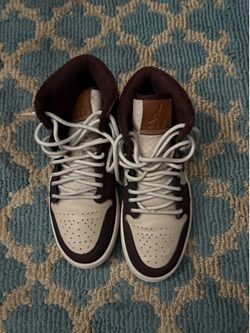 Nike Air Jordan 1