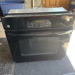 GE Kitchen Appliances Oven/dishwasher/microwave