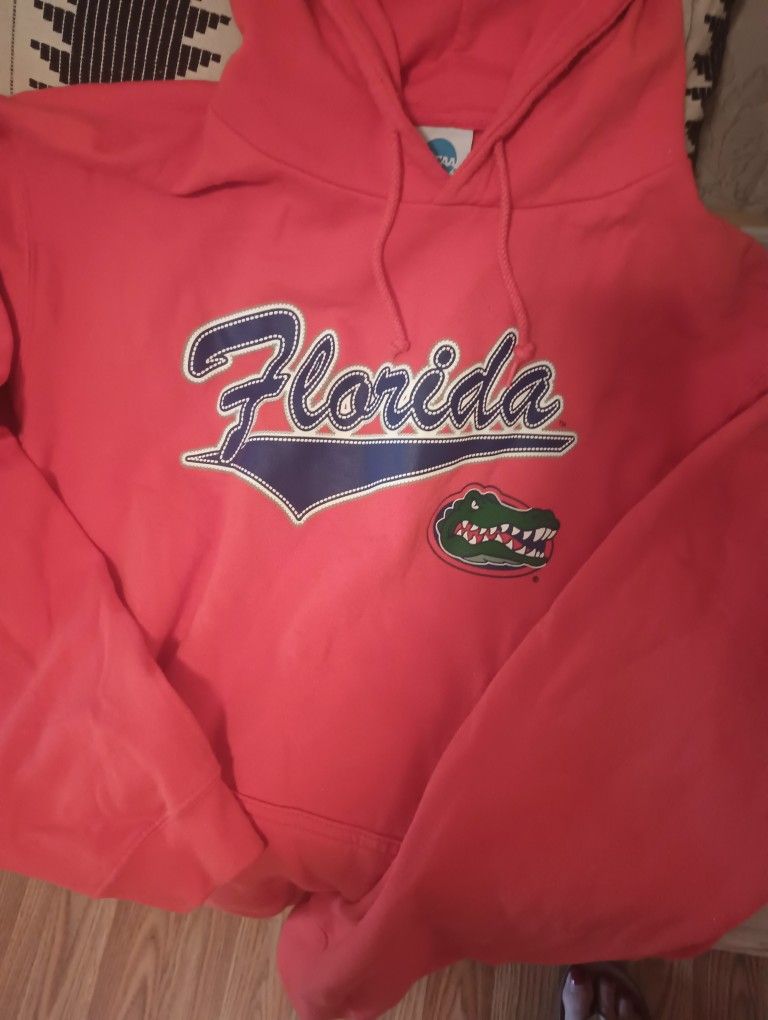 Authentic FL Gators Hooded Sweatshirt $35