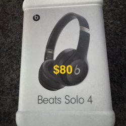 Beats Solo 4 Brand New 