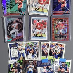 🏈 20 Card (14 Different) QB Russell Wilson Cards 
