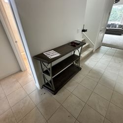 Entrance cabinet