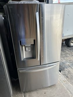 Used Refrigerador $150