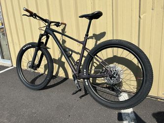 Giant Fathom Hardtail Size Large for Sale in Bend OR OfferUp