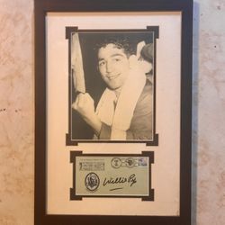 Vintage Willie Pep Signed-Autographed Hall of fame 16x20