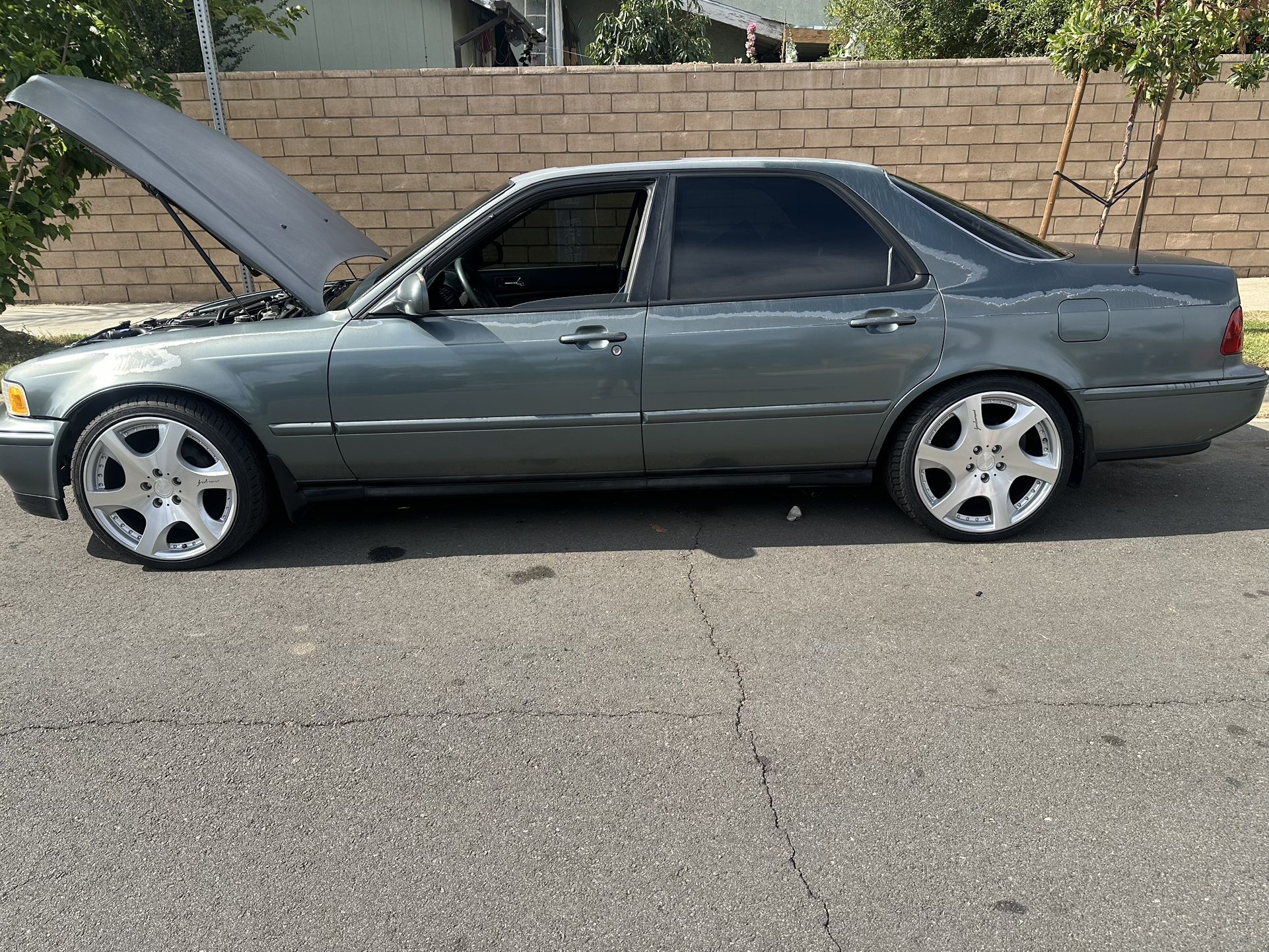 Acura Legend 