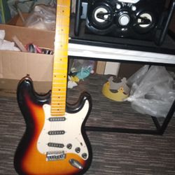 Electric Guitar 