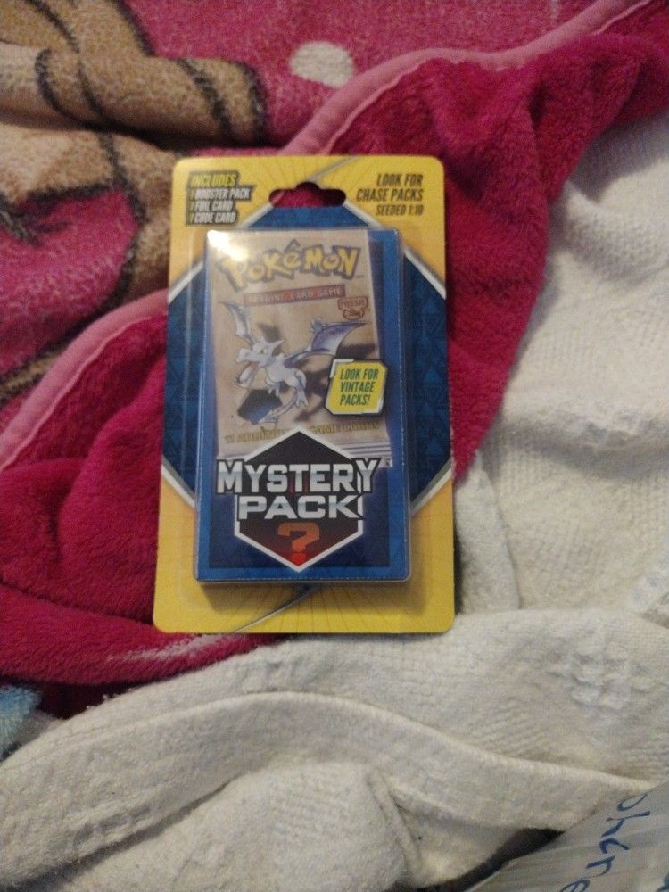 Fossil Mystery Pack And 2 Pack With Coin