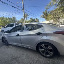 2014 Hyundai Elantra