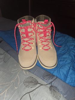 Cole Haan Zerogrand Grey Boots Womens Size 10