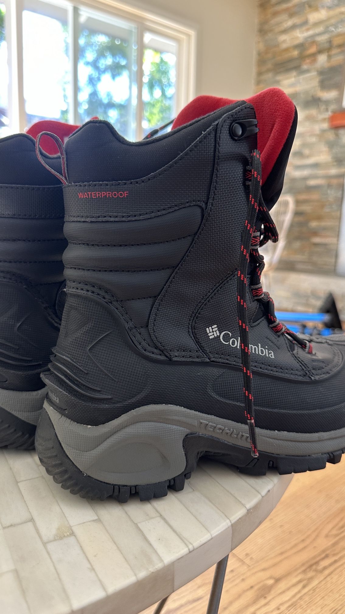 Columbia Waterproof Hiking Boots 7.5