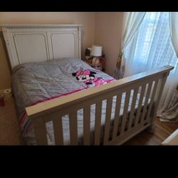 Truly Scrumptious Heidi Klum 4 1 Lifetime Crib Full Size Bed for Sale in Westfield NJ OfferUp