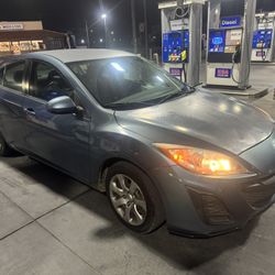 Mazda 3 2011 4d