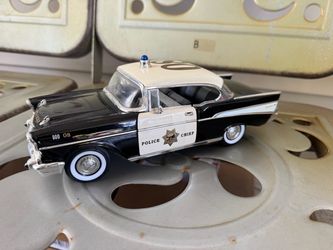 1957 Chevy police car 1/18 scale