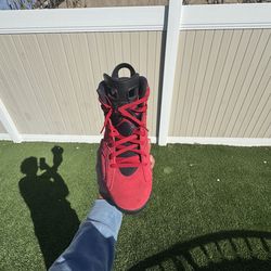 jordan 6 retro red trainers size:12.5