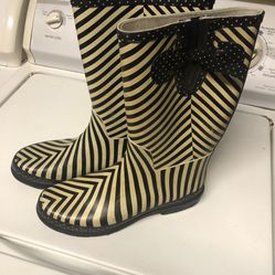 Rain Boots 