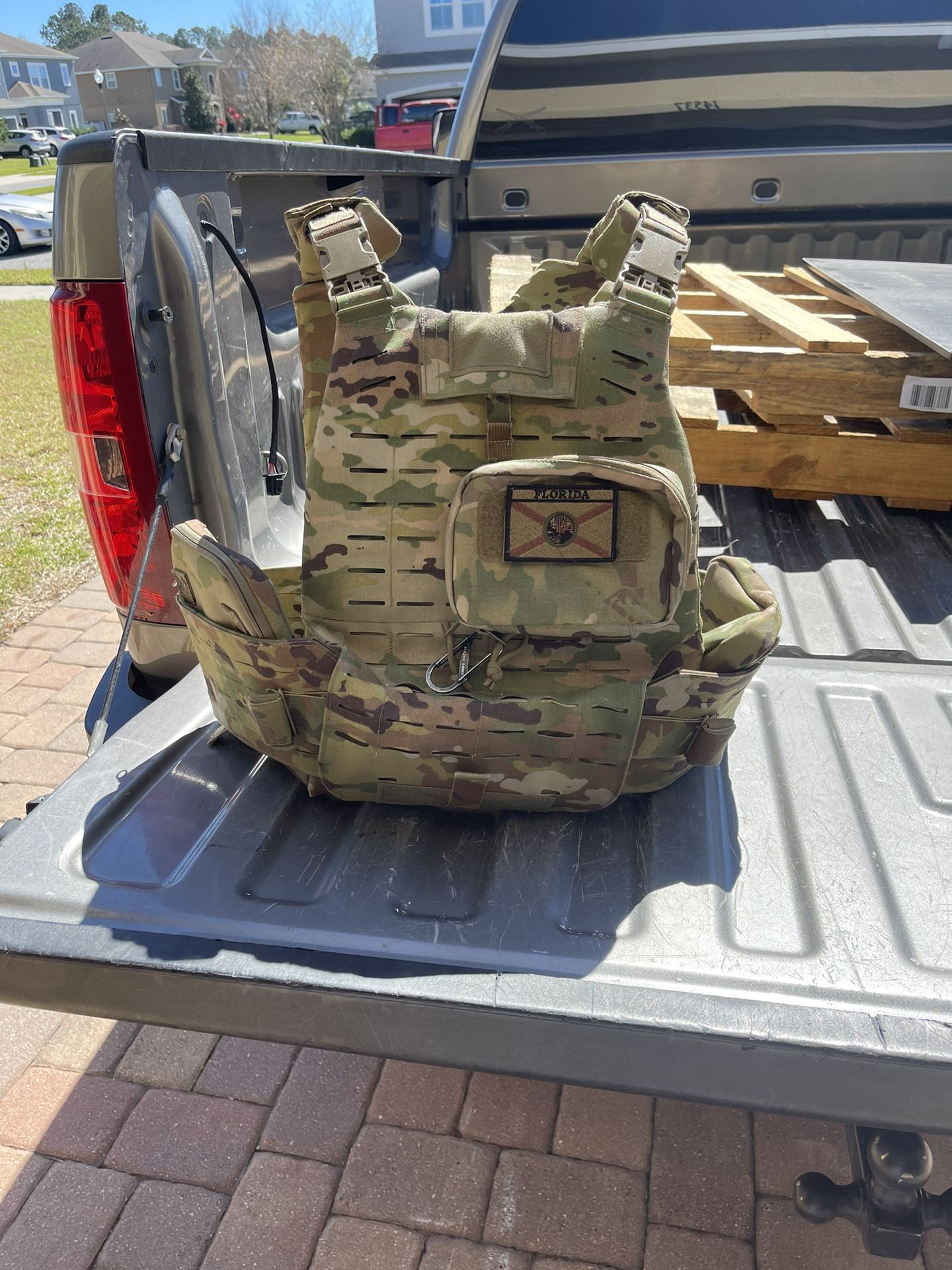 Medium Plate Carrier Army Issues New Issue MSV
