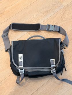 Timbuk2 commuter messenger bag