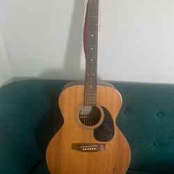 Acoustic guitar