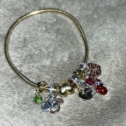 Pandora bracelet 