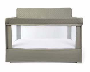 Lunaire Full Size Crib/Playard and Graco Premium Mattress