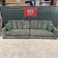 XL 10ft. Sofa NEW Wayfair FREE DELIVERY 🚚 