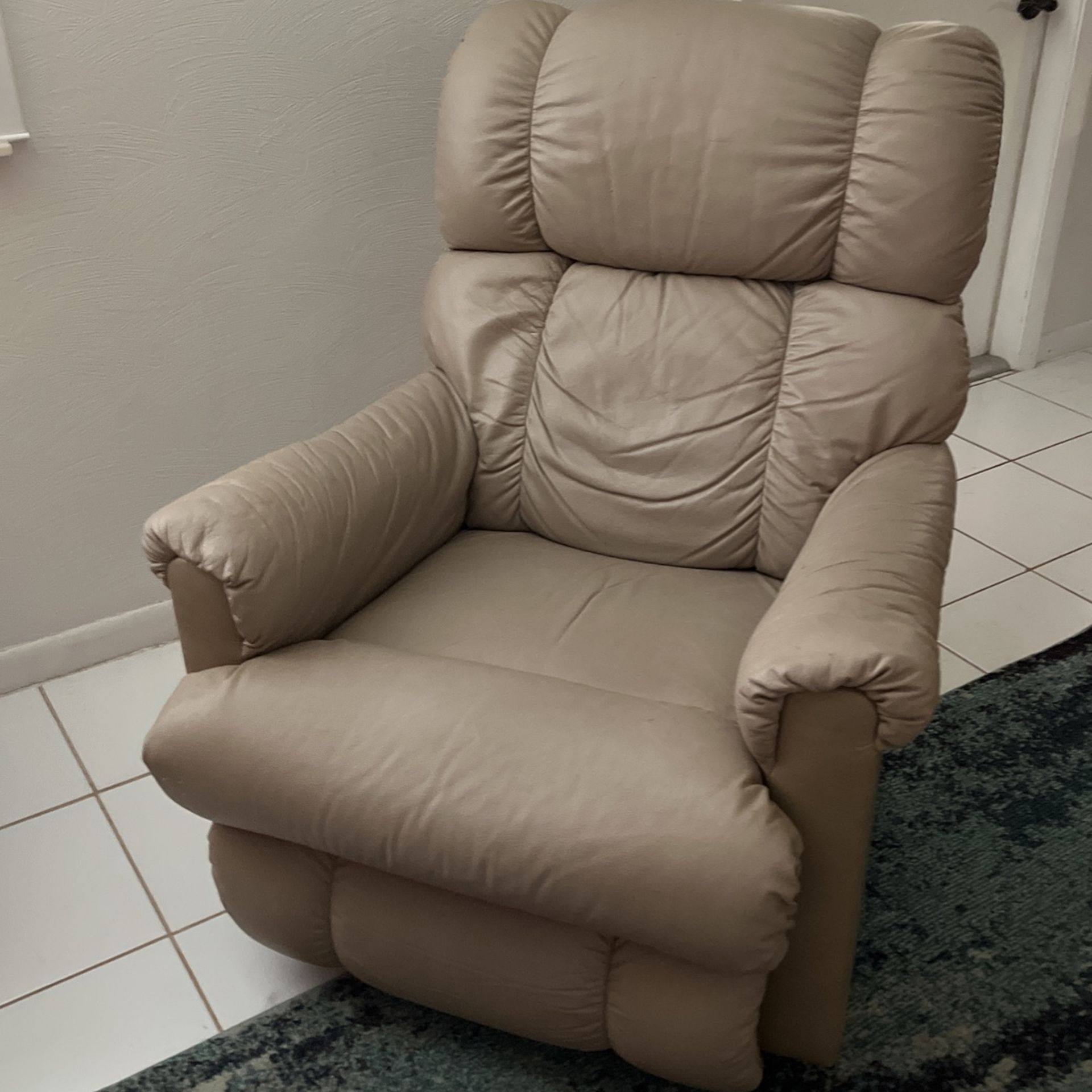 Manual Recliner