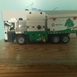 Legos Toy Cars For Sale For 20 Dollars 