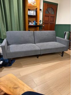 Futon couch