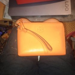 Tory Burch Hand Bag Or Makeup