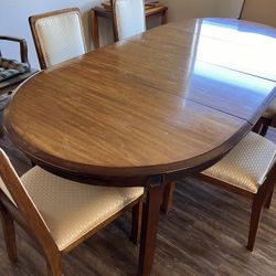 Antique Dining Table And Chairs Set