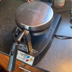 Waring Pro Waffle Maker