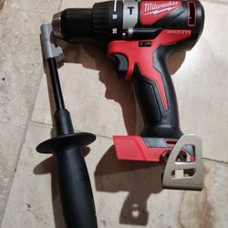 M18 18V Lithium-Ion Brushless Cordless 1/2 in. Compact Hammer Drill Tool Only