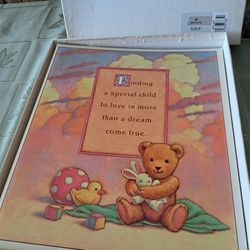 Vintage Hallmark baby refillable photo album never been used and has been kept in its original box.