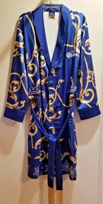 Brand new Sponsor Specified Corona Snoop Dog Inspired robe.