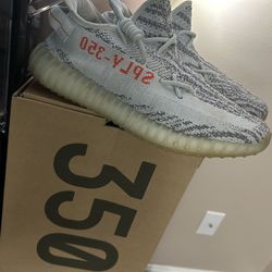 Yeezy 350 Beluga | Size 10 🔥🔥