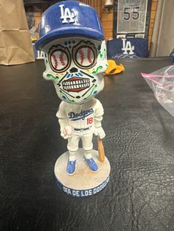Dodger Bobbleheads up for trade