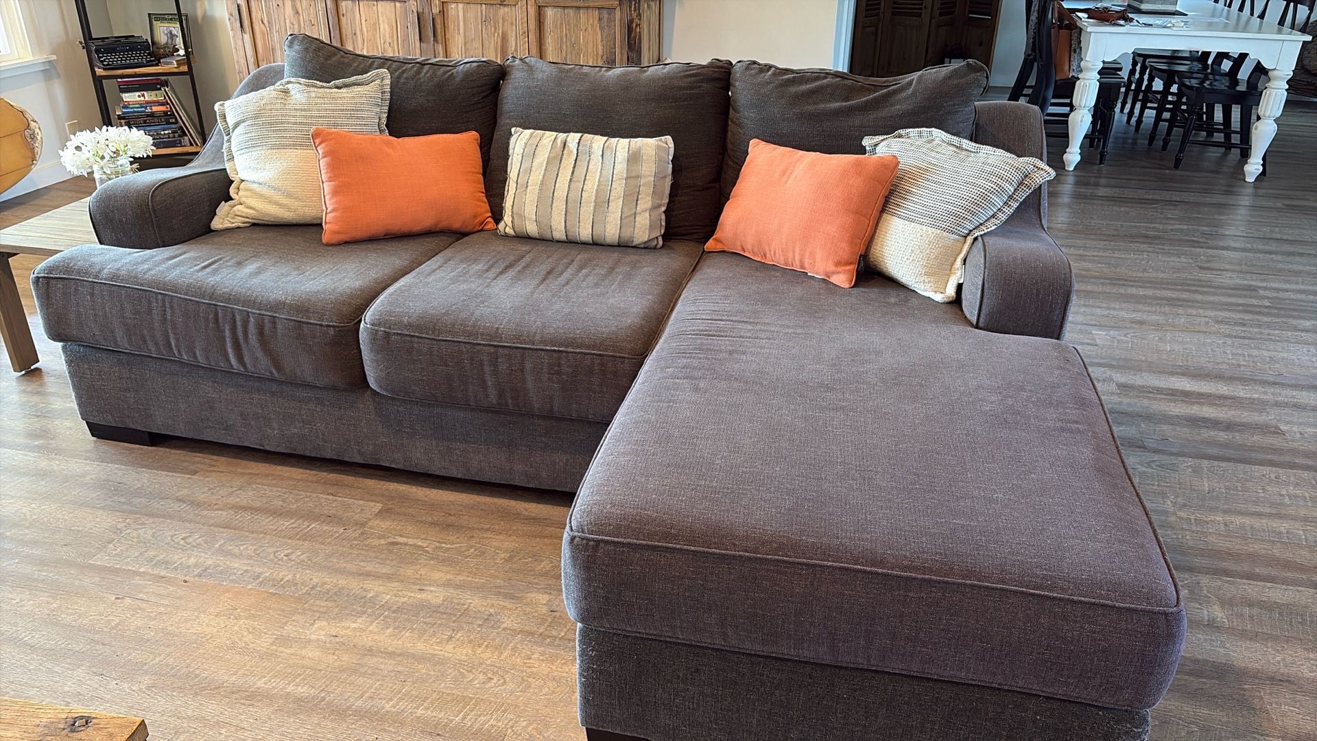 Sofa Chase