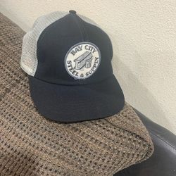 Snapback Vintage Bay City, Steel And Supply Truckers Cap.